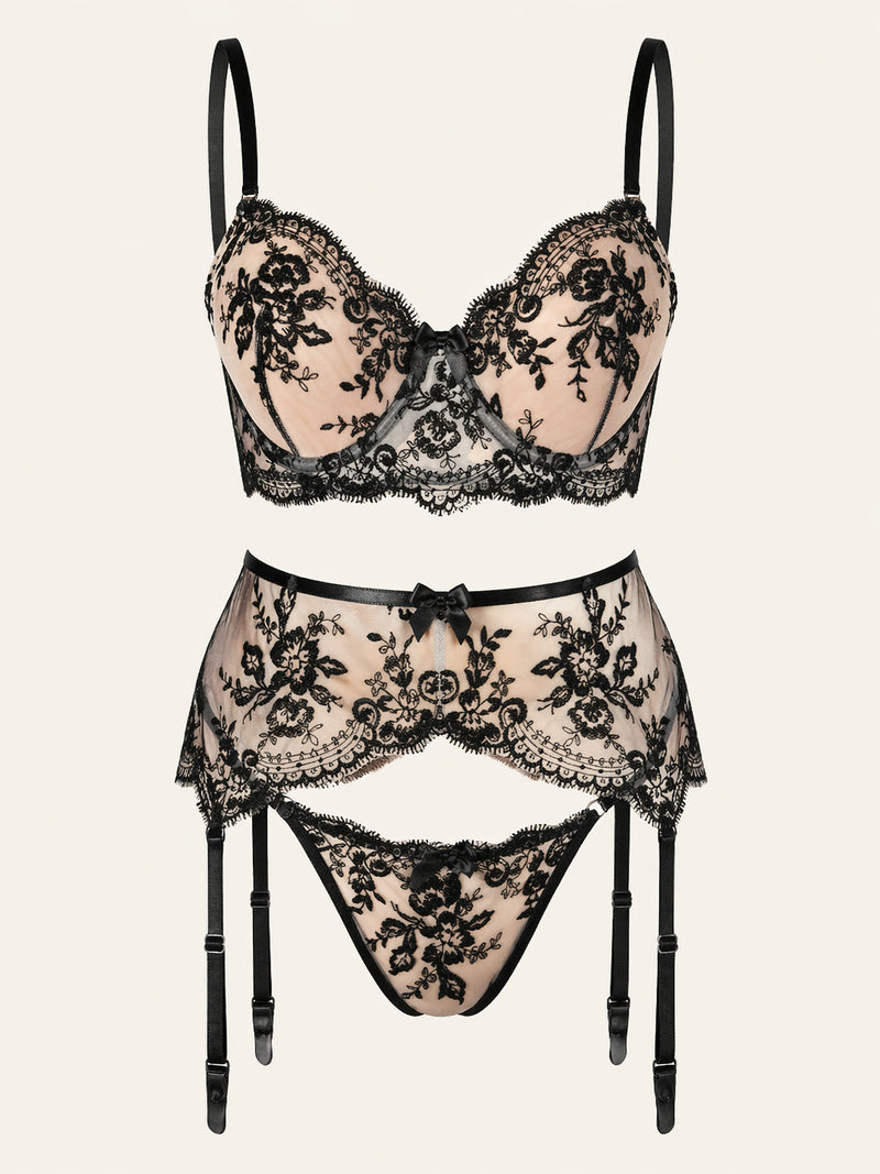 Élégant ensemble de lingerie en maille noire à broderies florales avec bords festonnés