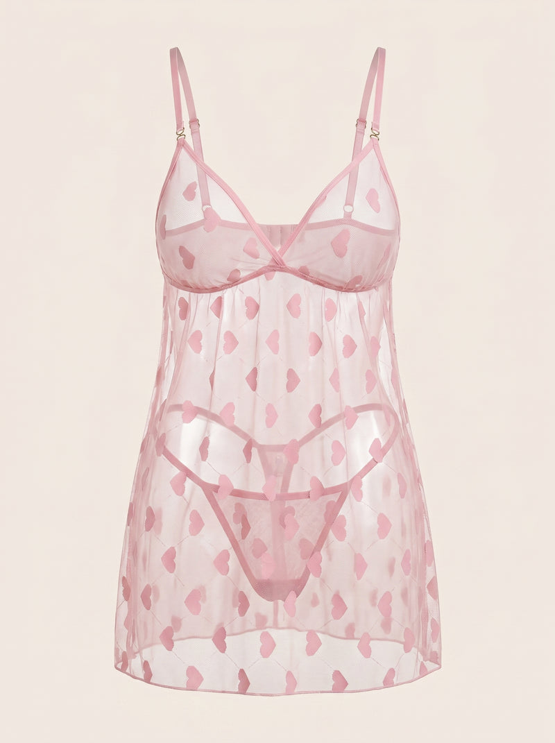 Roze mesh-babydoll in grote maten met hartjesprint en doorschijnend detail met bandjes